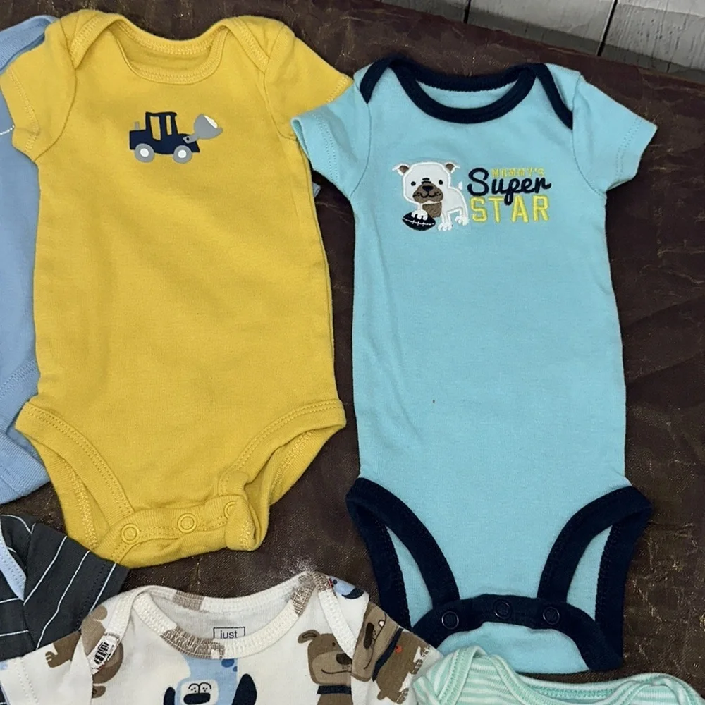 Newborn Onesies‎ Carters baby boys 7 pieces